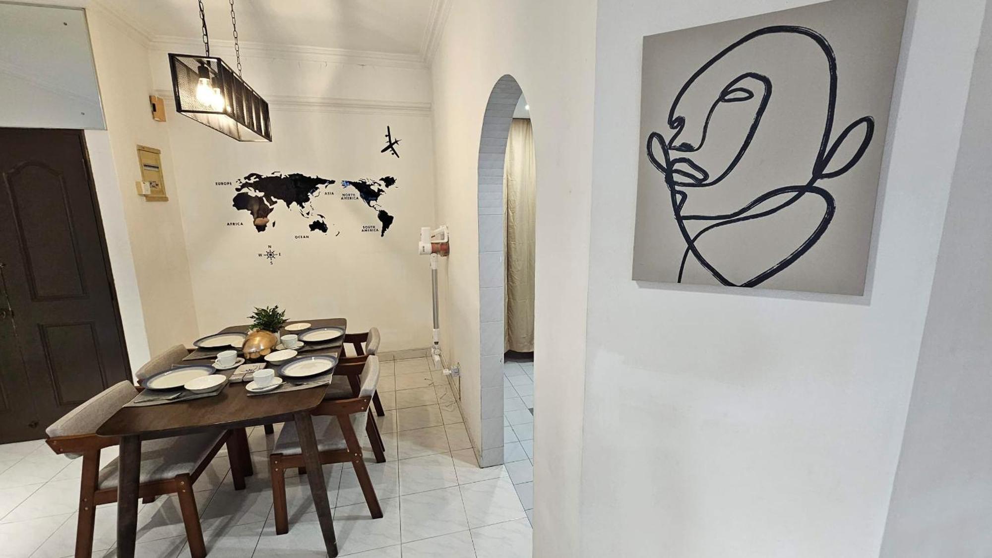 Noble Center Macalister 3 Bedroom 2 Carpark * George Town